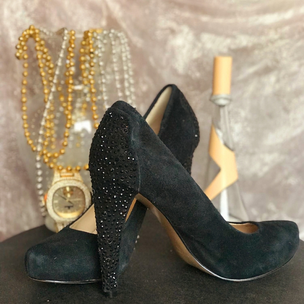 Shoes - Picture 3 of 3
